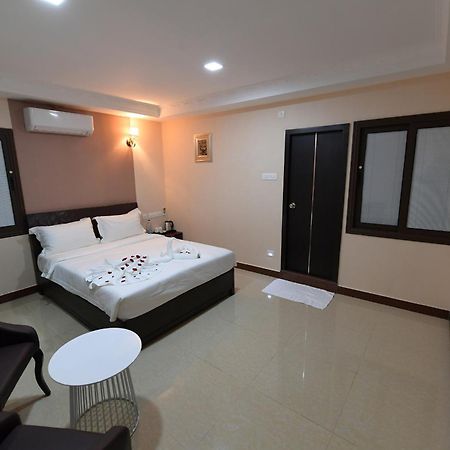 Coastal Grand Hotel Sampath Tiruchirappalli Ngoại thất bức ảnh