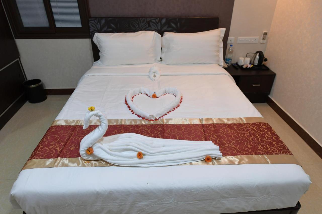 Coastal Grand Hotel Sampath Tiruchirappalli Ngoại thất bức ảnh