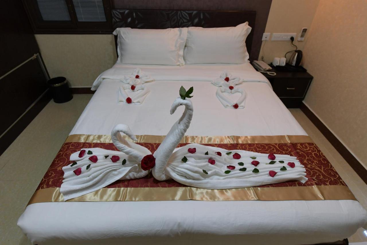 Coastal Grand Hotel Sampath Tiruchirappalli Ngoại thất bức ảnh