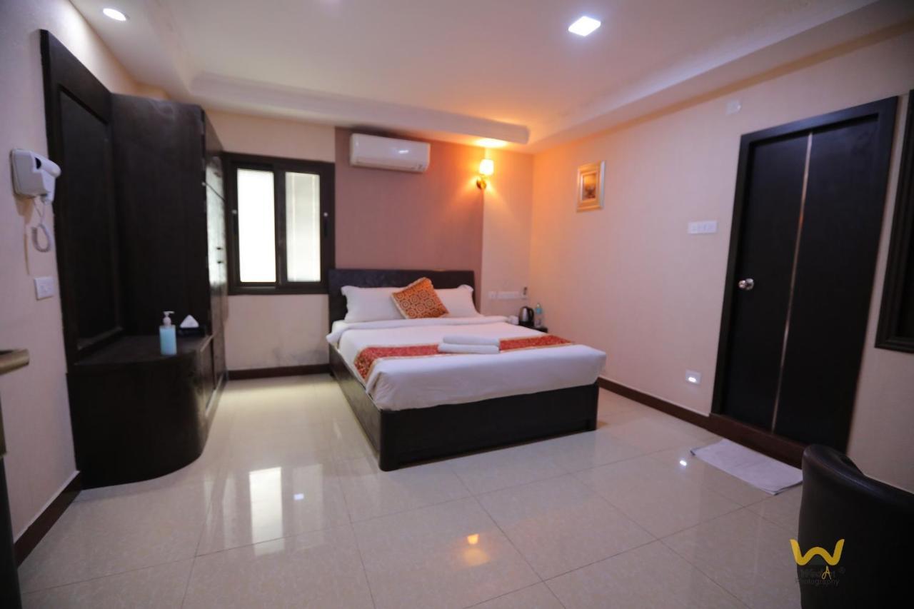 Coastal Grand Hotel Sampath Tiruchirappalli Ngoại thất bức ảnh