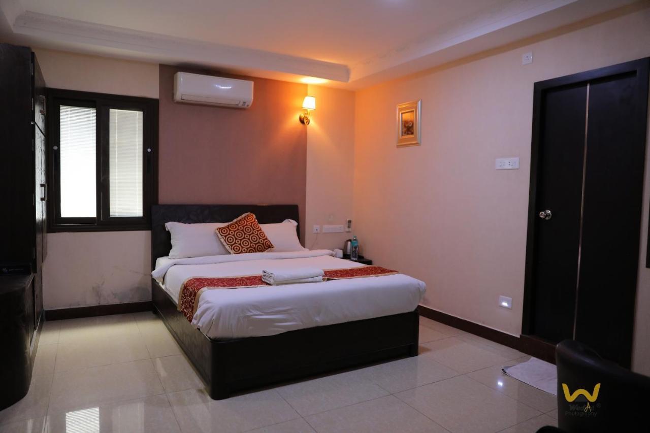 Coastal Grand Hotel Sampath Tiruchirappalli Ngoại thất bức ảnh