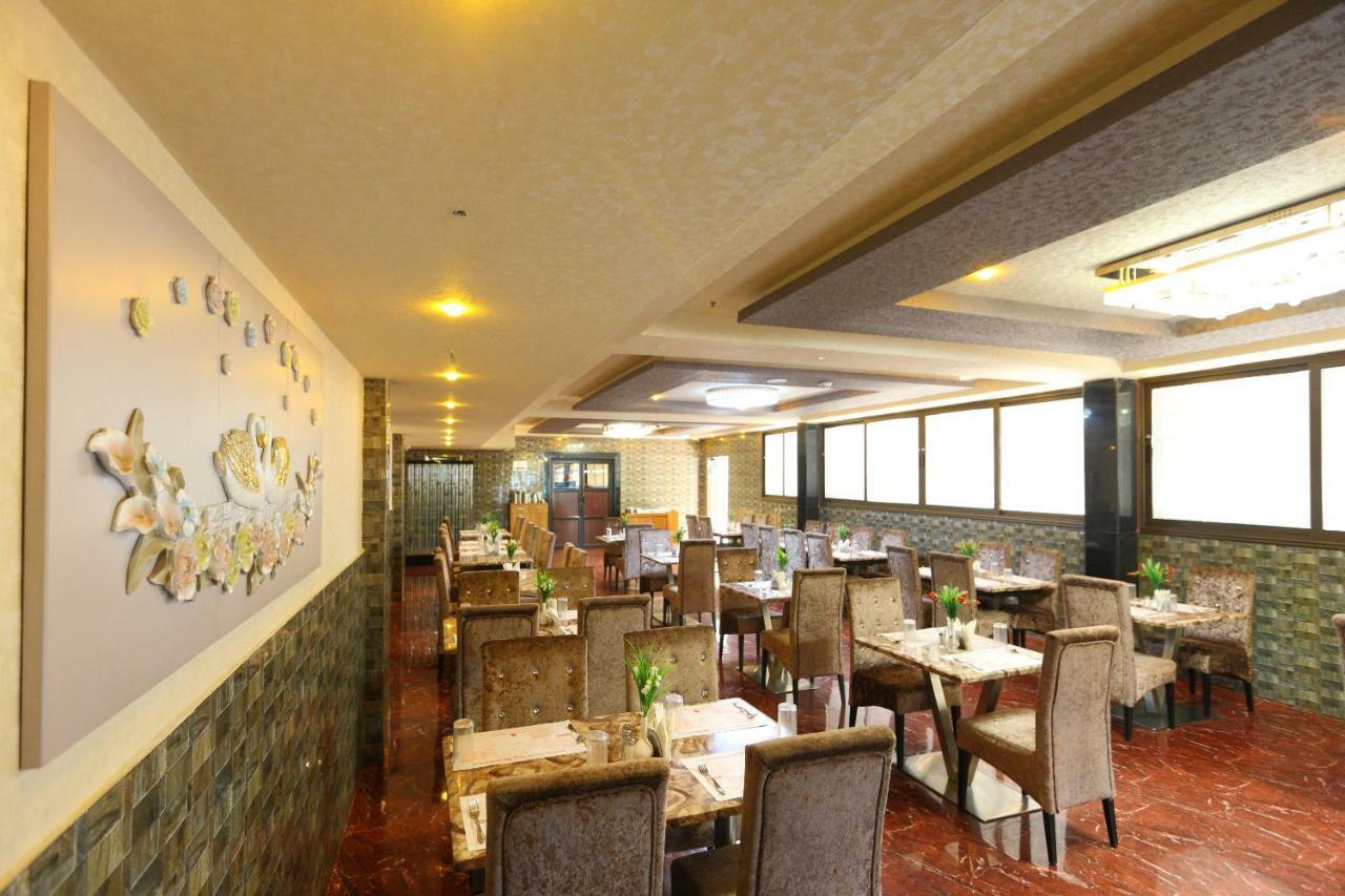 Coastal Grand Hotel Sampath Tiruchirappalli Ngoại thất bức ảnh